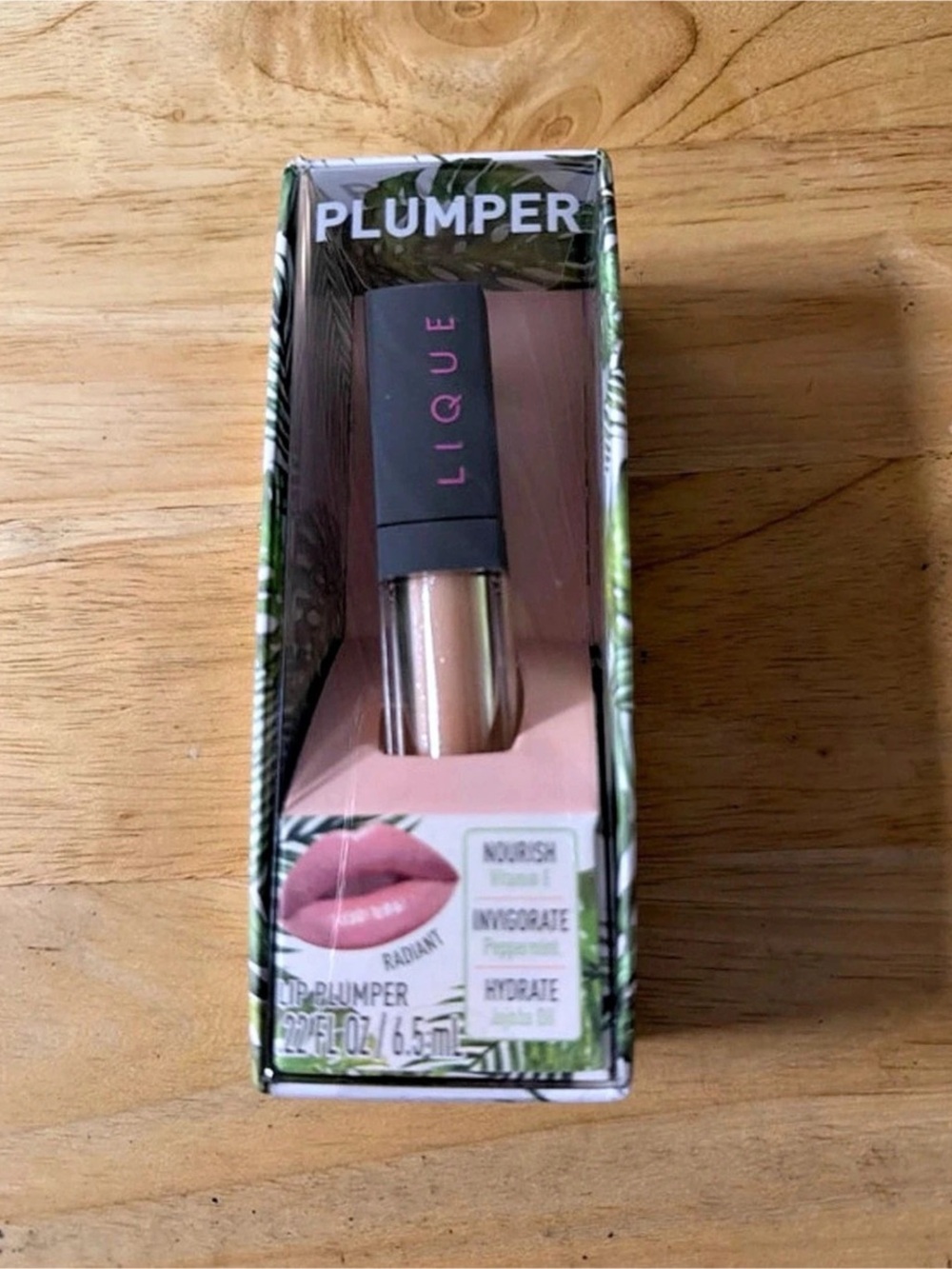 LiqΓΌe Plumper Lip Pink NWT